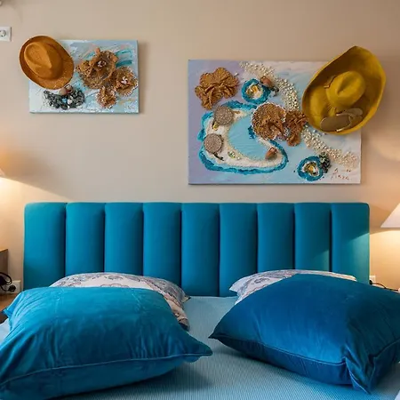 Apartment Aquamarine